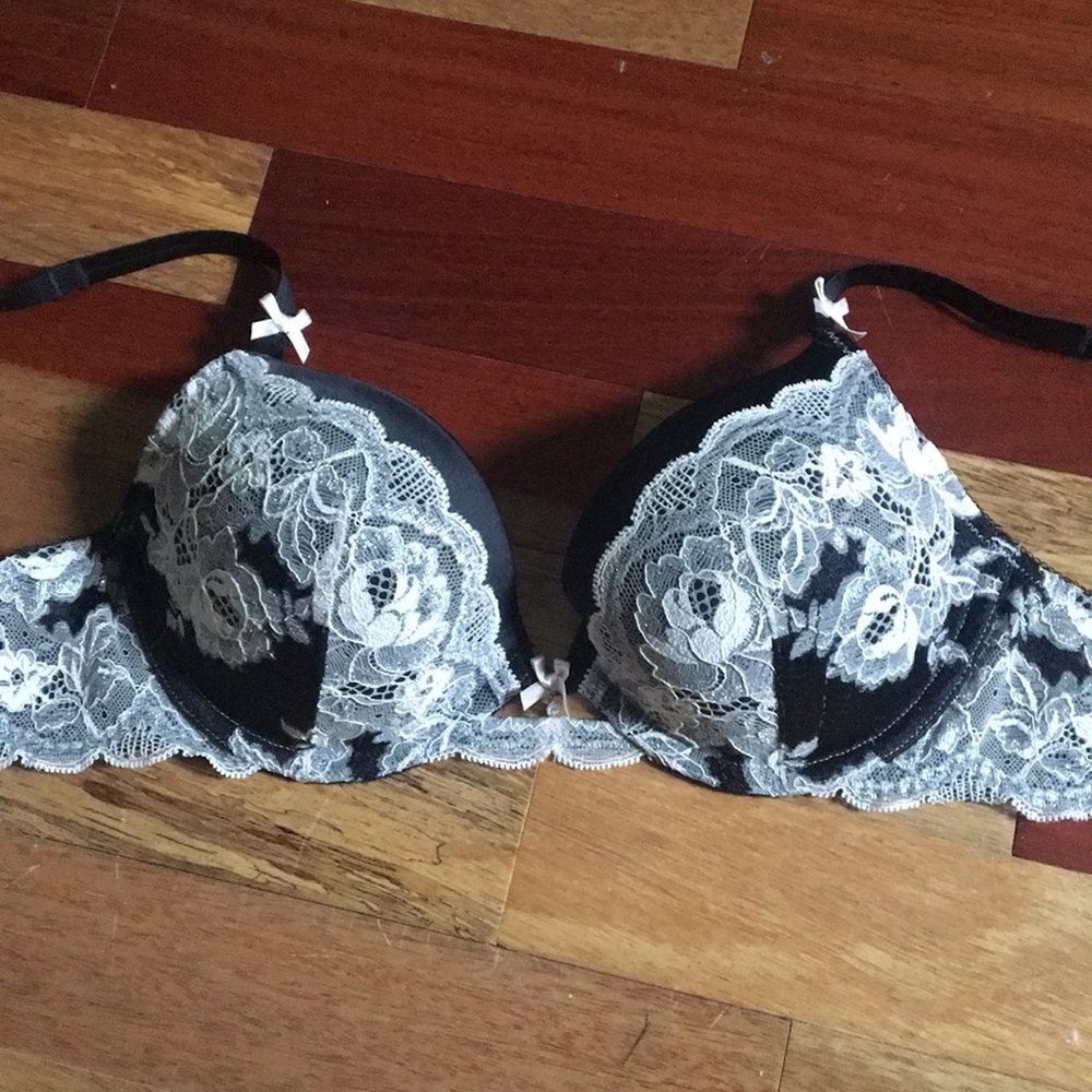Lace Victoria's Secret bra